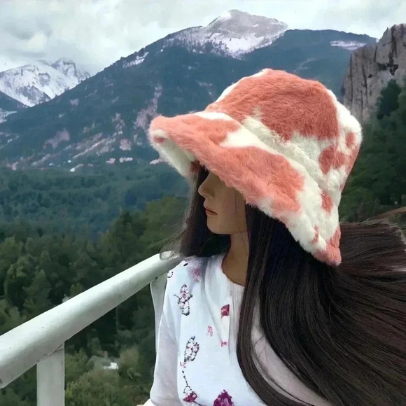 Boutique Minky Soft Pink and White Cow Print Bucket Hat Pumpkin Patch Fall Walks - Picture 6 of 6